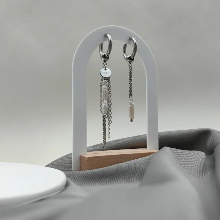 СЕРЬГИ STRAIGHT PEARL AND SNAKE CHAIN